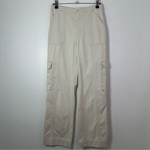 Abercrombie & Fitch Women’s Cargo Pants Light Beige Size 4 Gorpcore